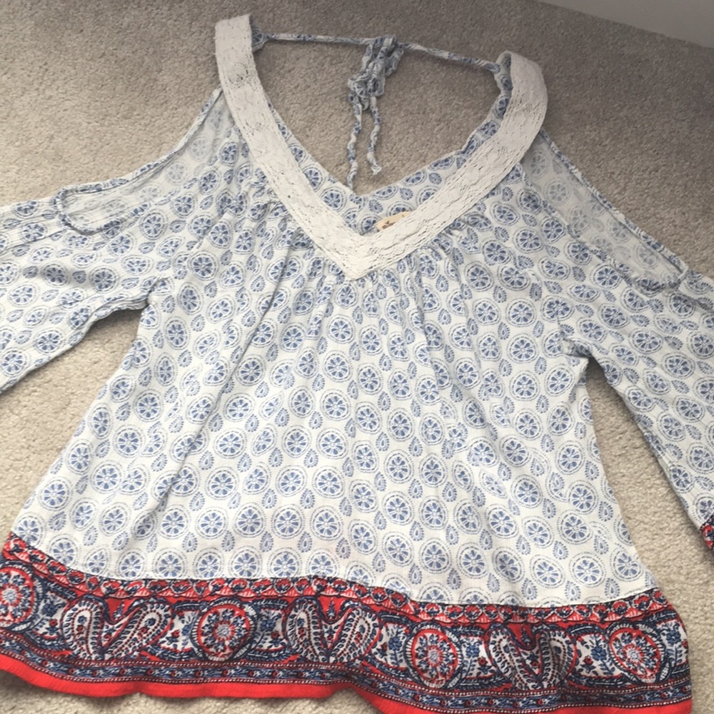 Hollister flowy shirt